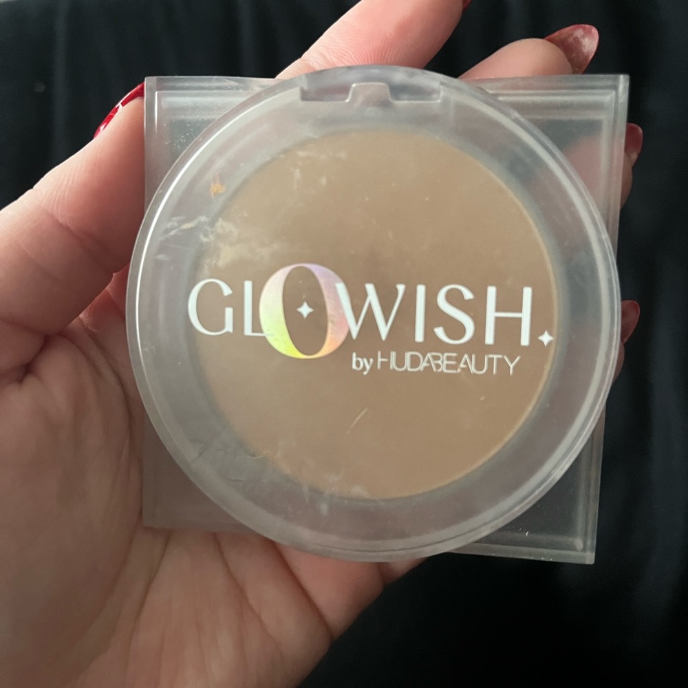 Huda Beauty Pressed Powder